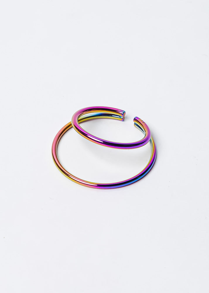 Nethos Midi Ear Cuff Holographic