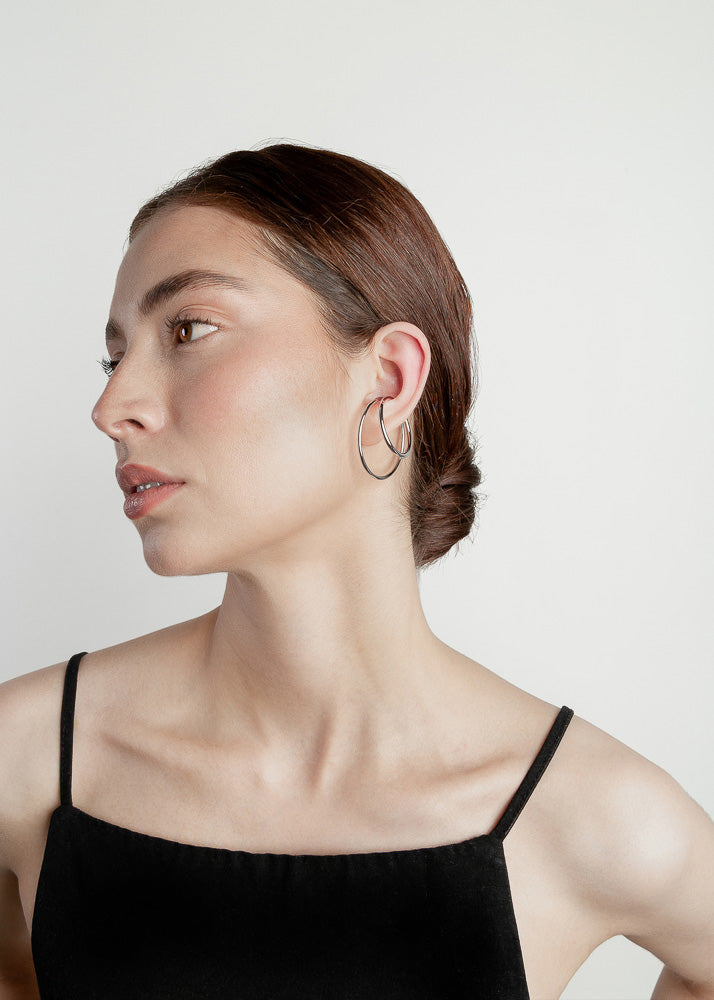 Nethos Midi Ear Cuff Silver