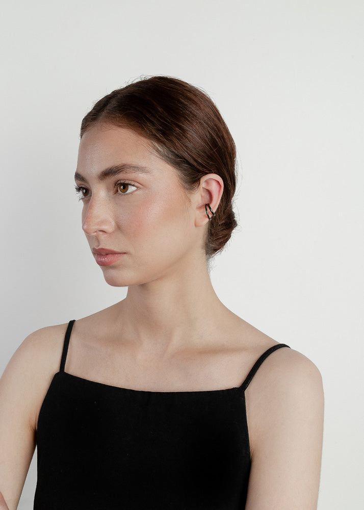 Nethos Mini Ear Cuff Black