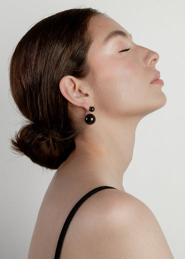 Maxi Saka Earrings Black