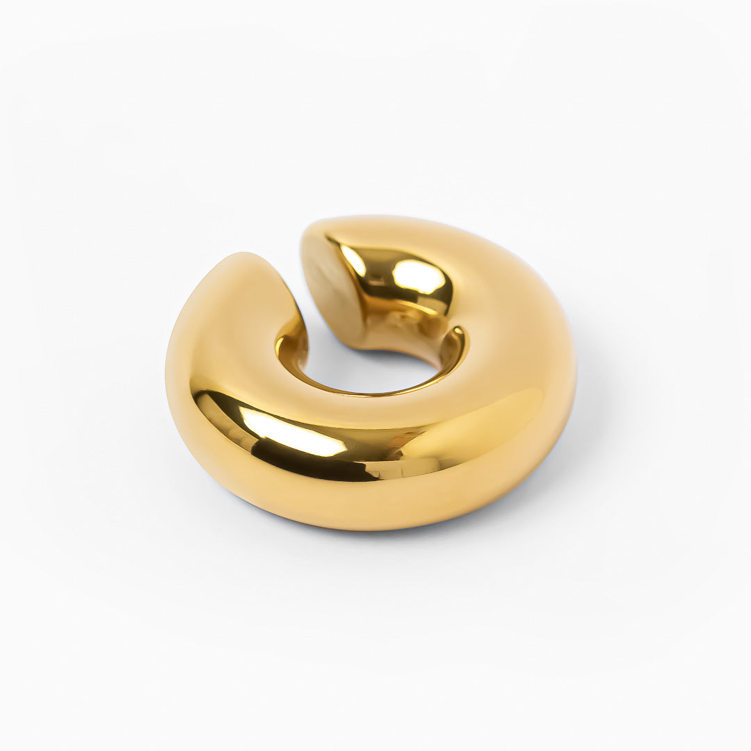 Roda Ear Cuff Black