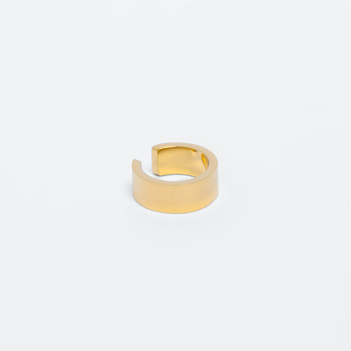 Basic Ear Cuff Gold