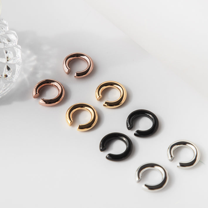 Chunky Ear Cuff Black