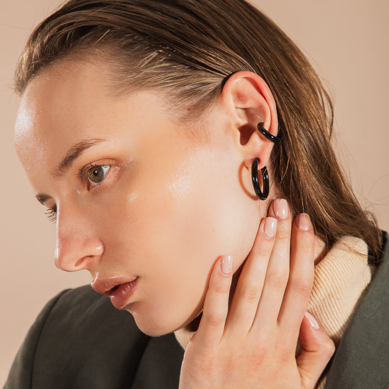 Chunky Ear Cuff Black