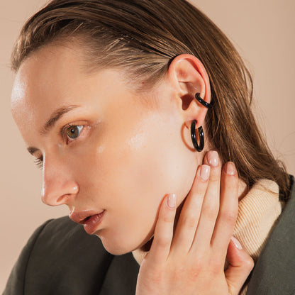 Chunky Ear Cuff Black