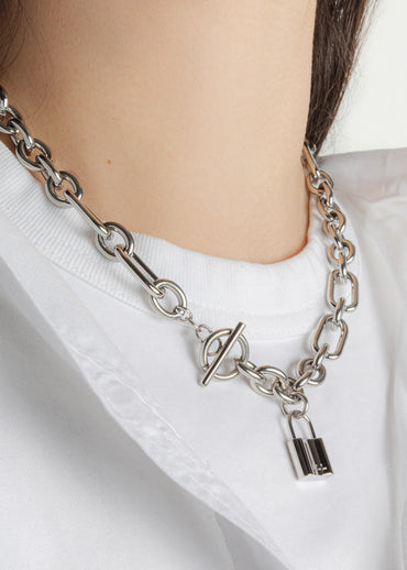Hestia Necklace Silver
