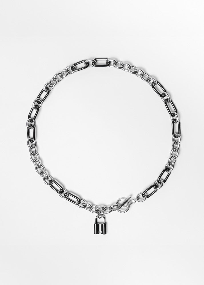 Hestia Necklace Rose