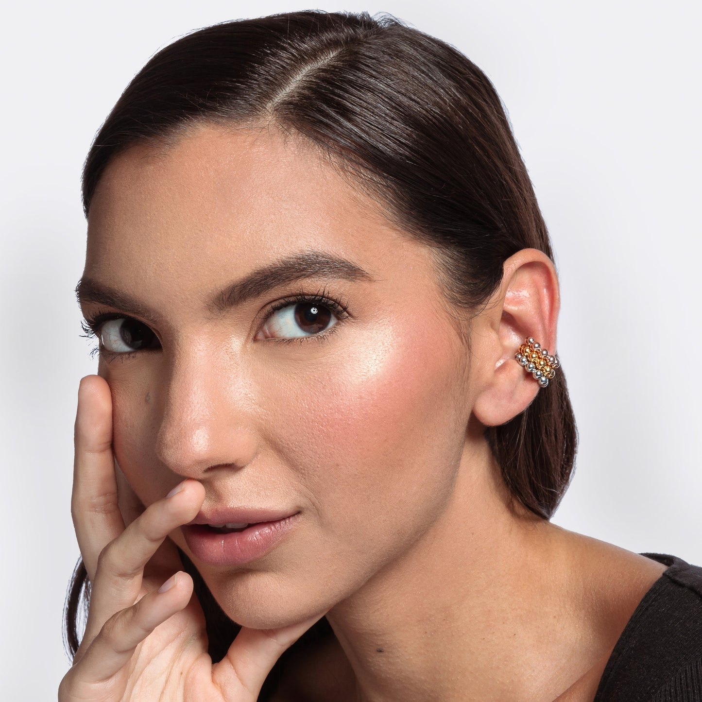 Pitika Ear Cuff Plateado