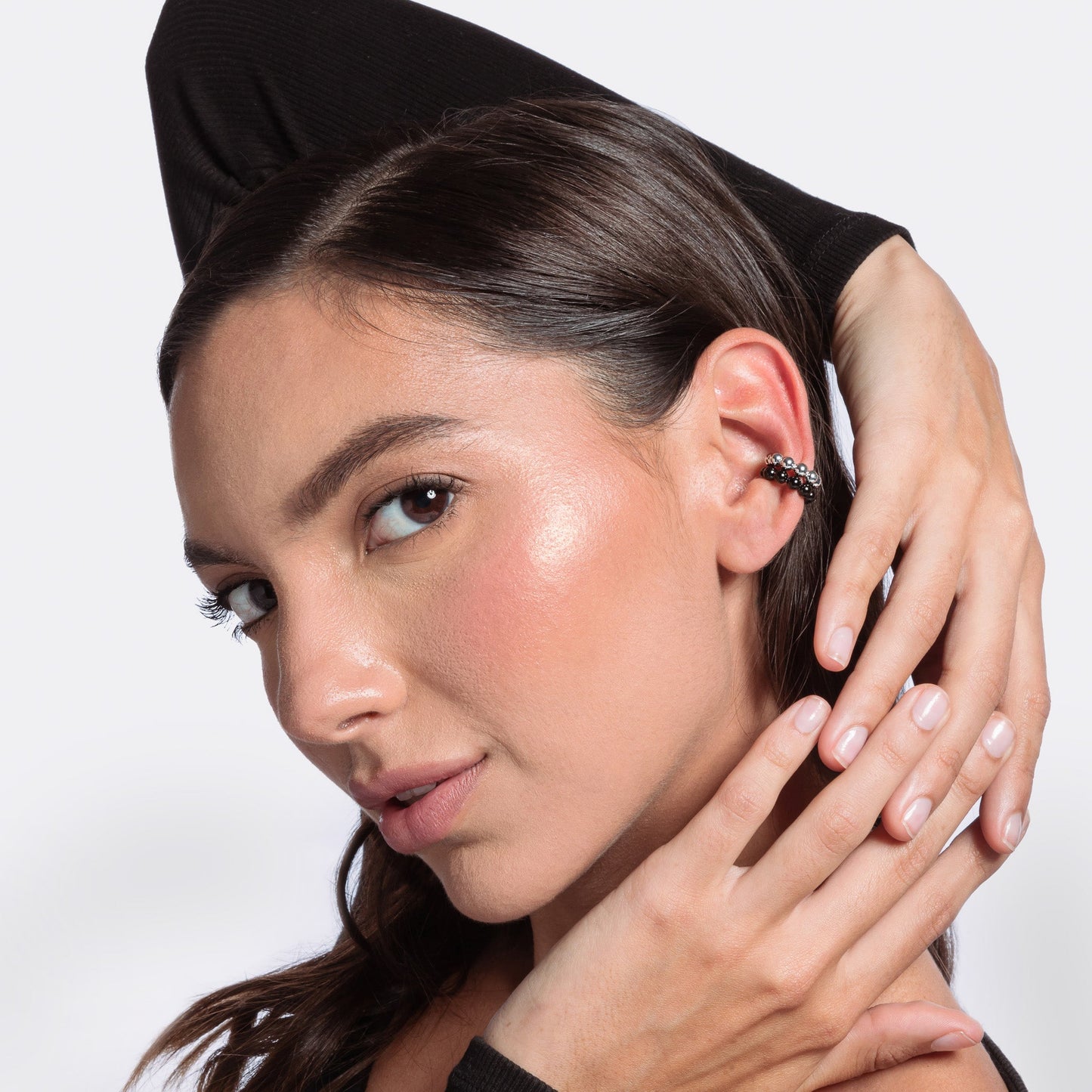 Pitika Ear Cuff Plateado