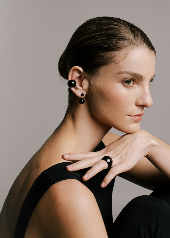 Saka Earrings Black