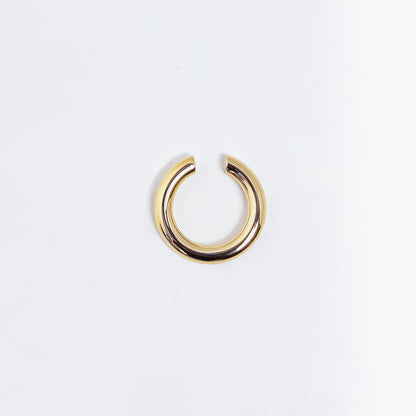 Tonat Ear Cuff Black